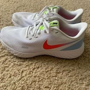 Nike shoes